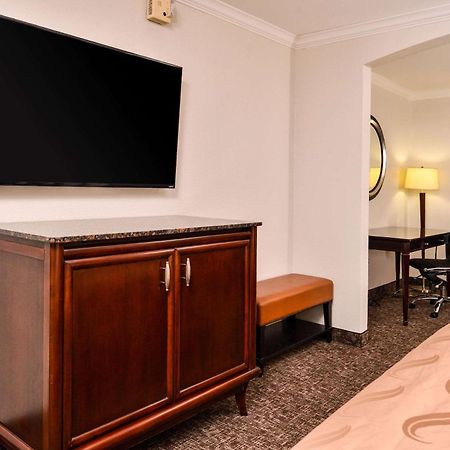 Quality Inn & Suites Beaumont Eksteriør bilde