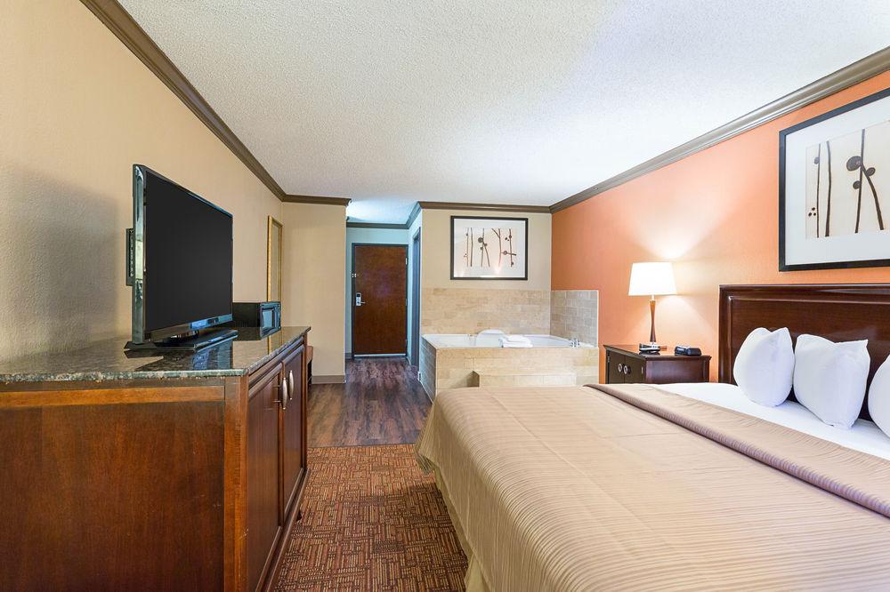 Quality Inn & Suites Beaumont Eksteriør bilde