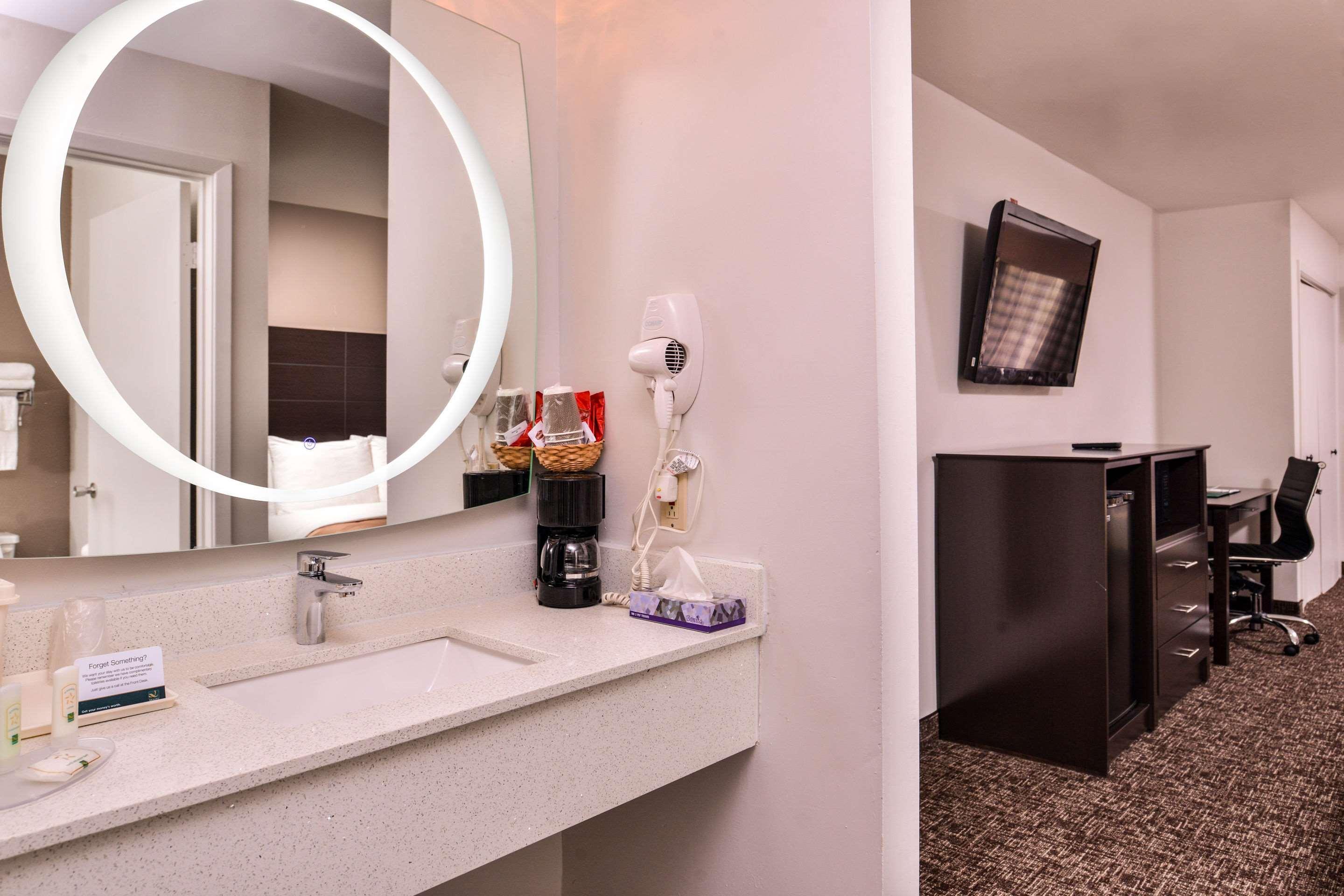 Quality Inn & Suites Beaumont Eksteriør bilde
