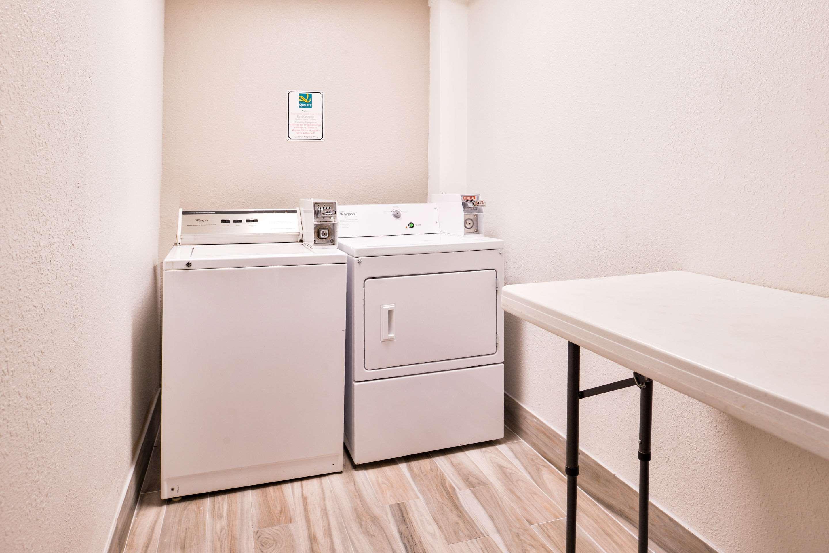 Quality Inn & Suites Beaumont Eksteriør bilde