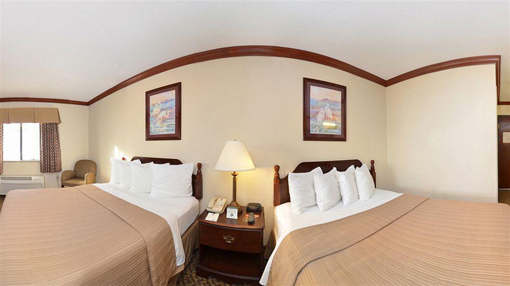 Quality Inn & Suites Beaumont Eksteriør bilde